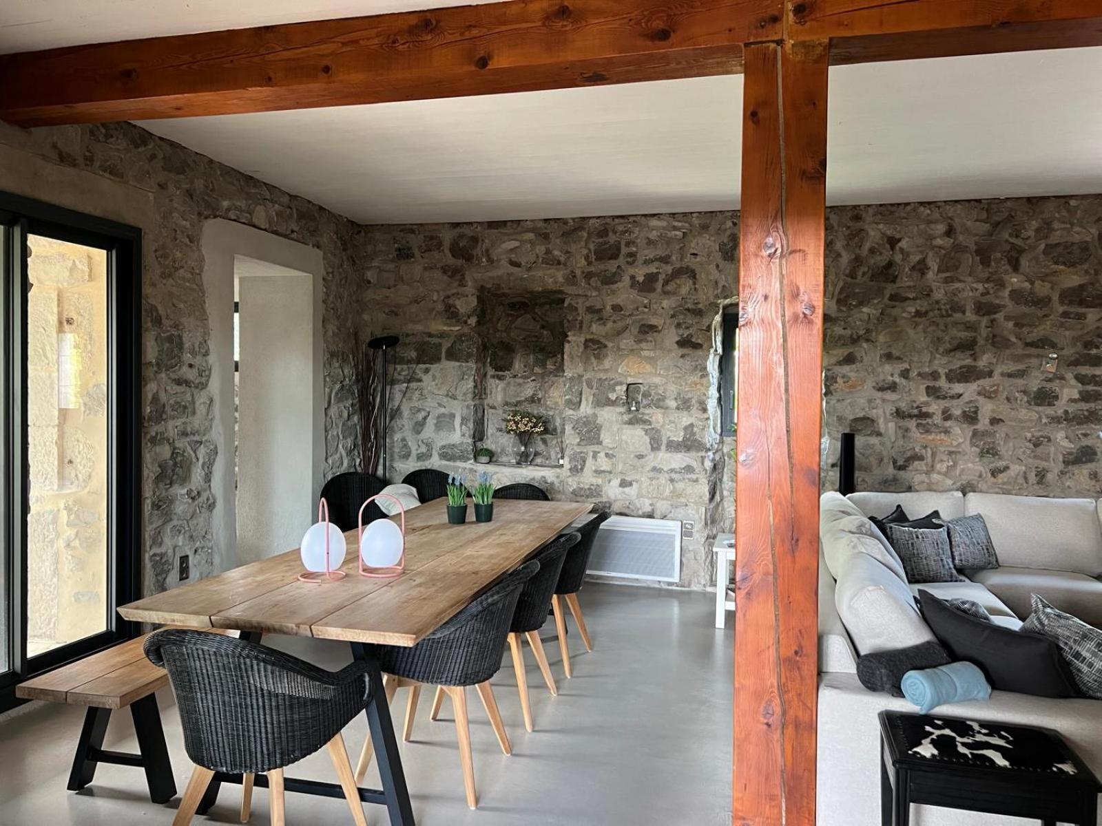 Luxurious Family House With Pool In Ardeche. Villa Les Vans Bagian luar foto